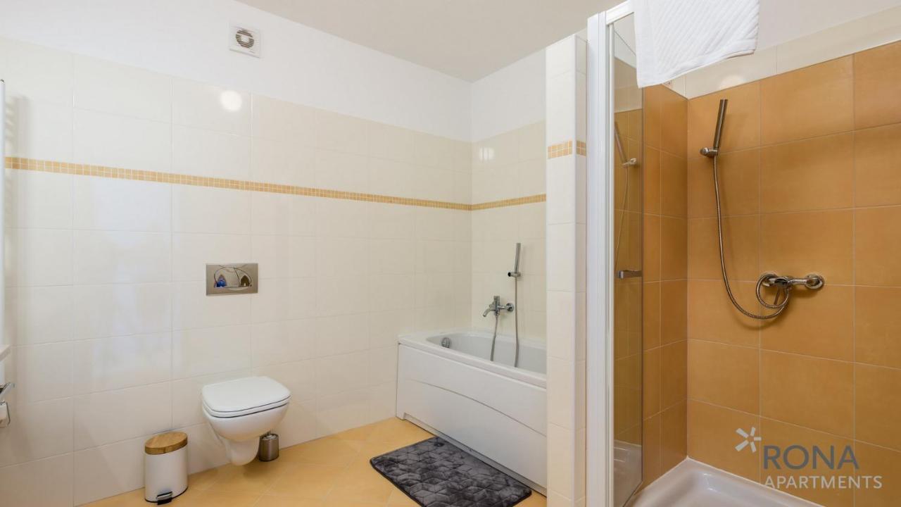 Rona Apartment Denis 우마그 외부 사진