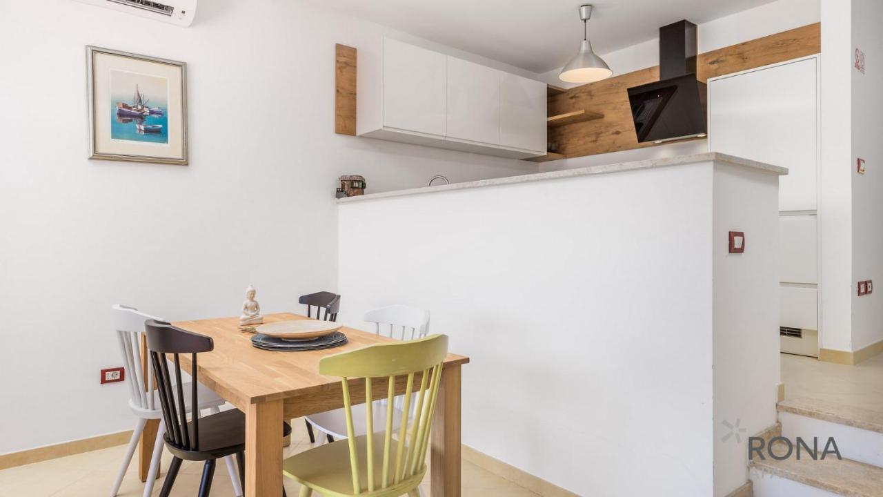Rona Apartment Denis 우마그 외부 사진
